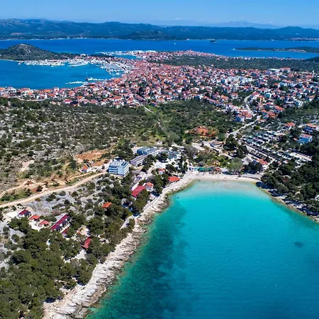 Apartment With A Parking Space - 5122 Murter