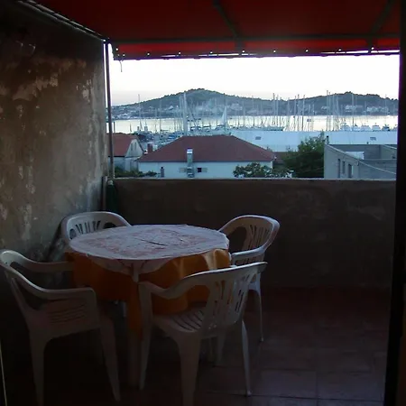 Apartment With A Parking Space - 5122