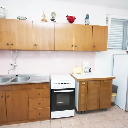With A Parking Space - 5122 Apartament Murter