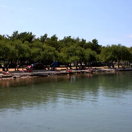 With A Parking Space - 5122 Апартаменты